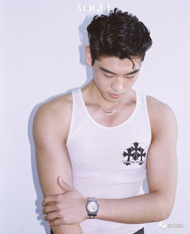 韩国摔跤选手惹火写真,我太可了