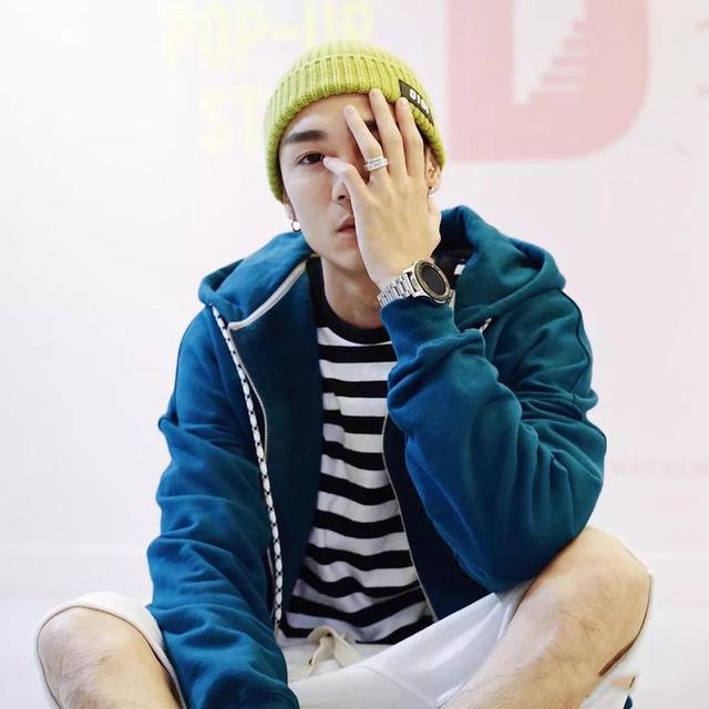 戴腻了鸭舌帽,那就来试试冷帽吧