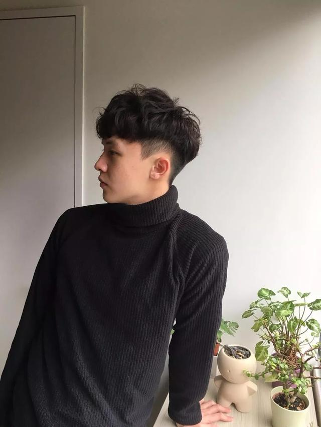 整理了今年韩国欧巴大势发型,日韩男神短发发型