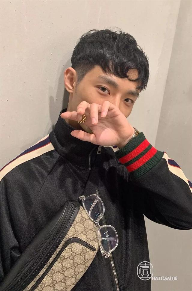 整理了今年韩国欧巴大势发型,日韩男神短发发型