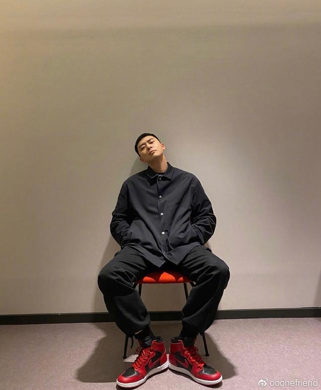 get泰梨院男主同款穿搭,你也能拥有朴叙俊一样的男神气质!