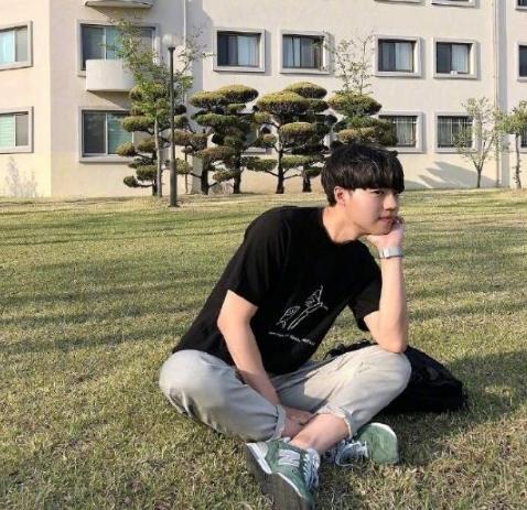 男生这样穿洋气又阳光,颜值上升好几个度,女神看到都心动了