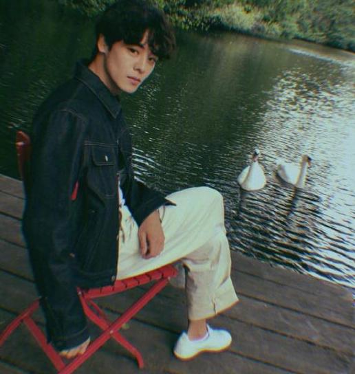 男生这样穿洋气又阳光,颜值上升好几个度,女神看到都心动了