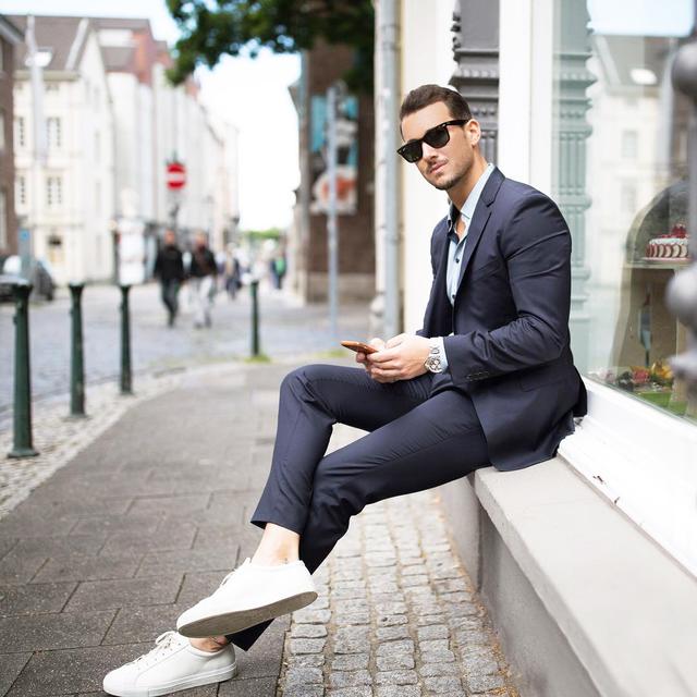 职场混搭术,穿出轻松又时髦的格调!