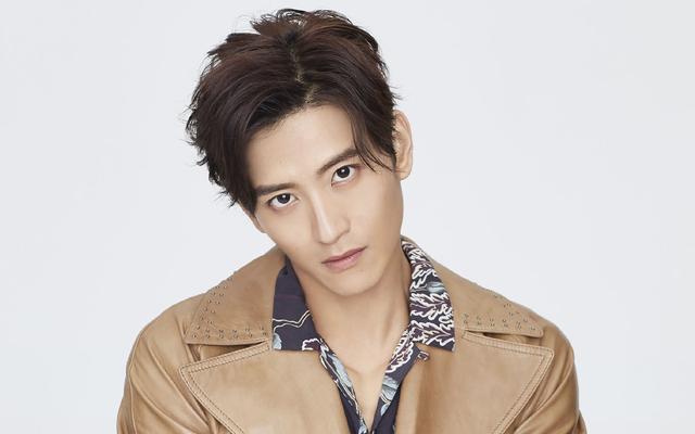 他演过《择天记》里的秋山君,有颜有身材的张峻宁为何一直不火?