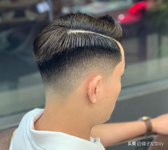 新时尚男发16款,精神又帅气,你喜欢吗