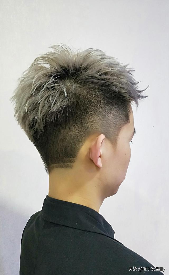 新时尚男发16款,精神又帅气,你喜欢吗