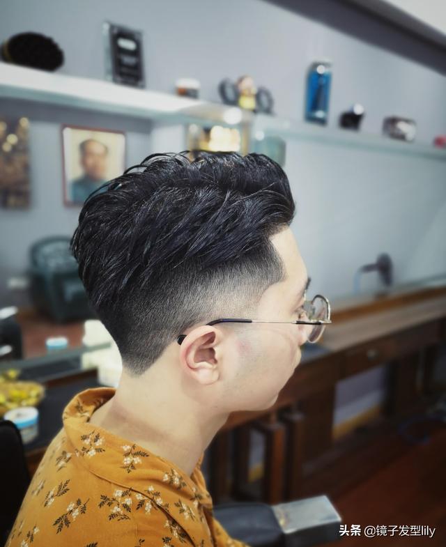 新时尚男发16款,精神又帅气,你喜欢吗