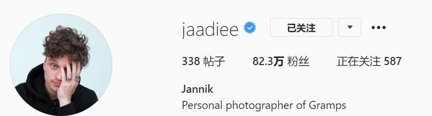 74岁还在追潮流,通过搭配分享,拥有82万粉丝