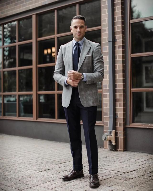 男人想穿西装又怕显得太老土?试试这样穿,造型绅士又显品位