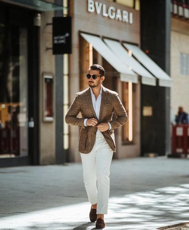 男人想穿西装又怕显得太老土?试试这样穿,造型绅士又显品位