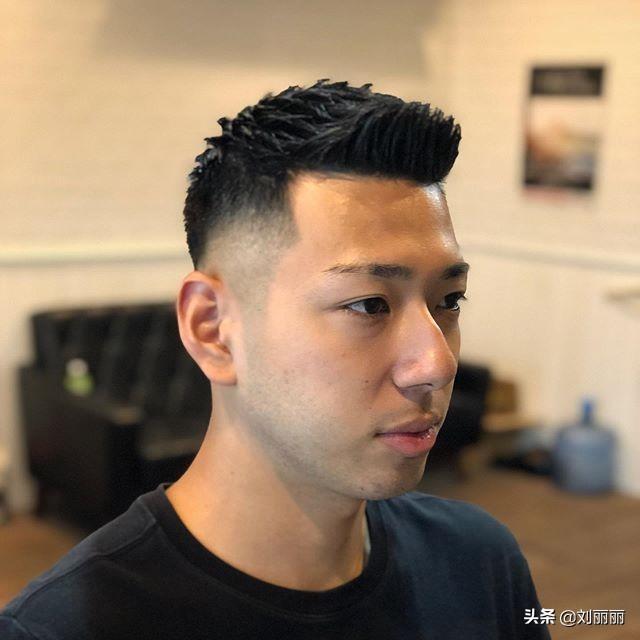 周边光发型,拥有这3个特征的男士特别适合,有你吗?