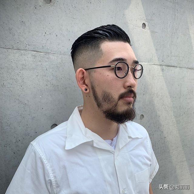 周边光发型,拥有这3个特征的男士特别适合,有你吗?