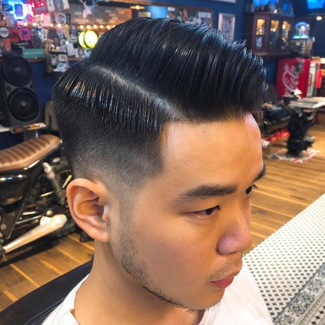 男士剪“油头发型”真的很帅气,并不油腻