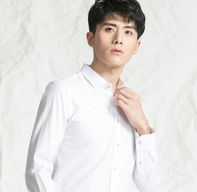 穿对衬衫的男人有多诱惑?经典款给你答案