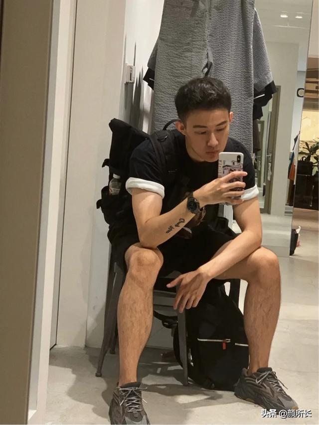 前凸后翘的帅一在线卖萌,这次是真的老公来了!