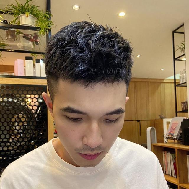 长相不帅的男生,可以尝试剪这5款发型,时尚个性提升颜值