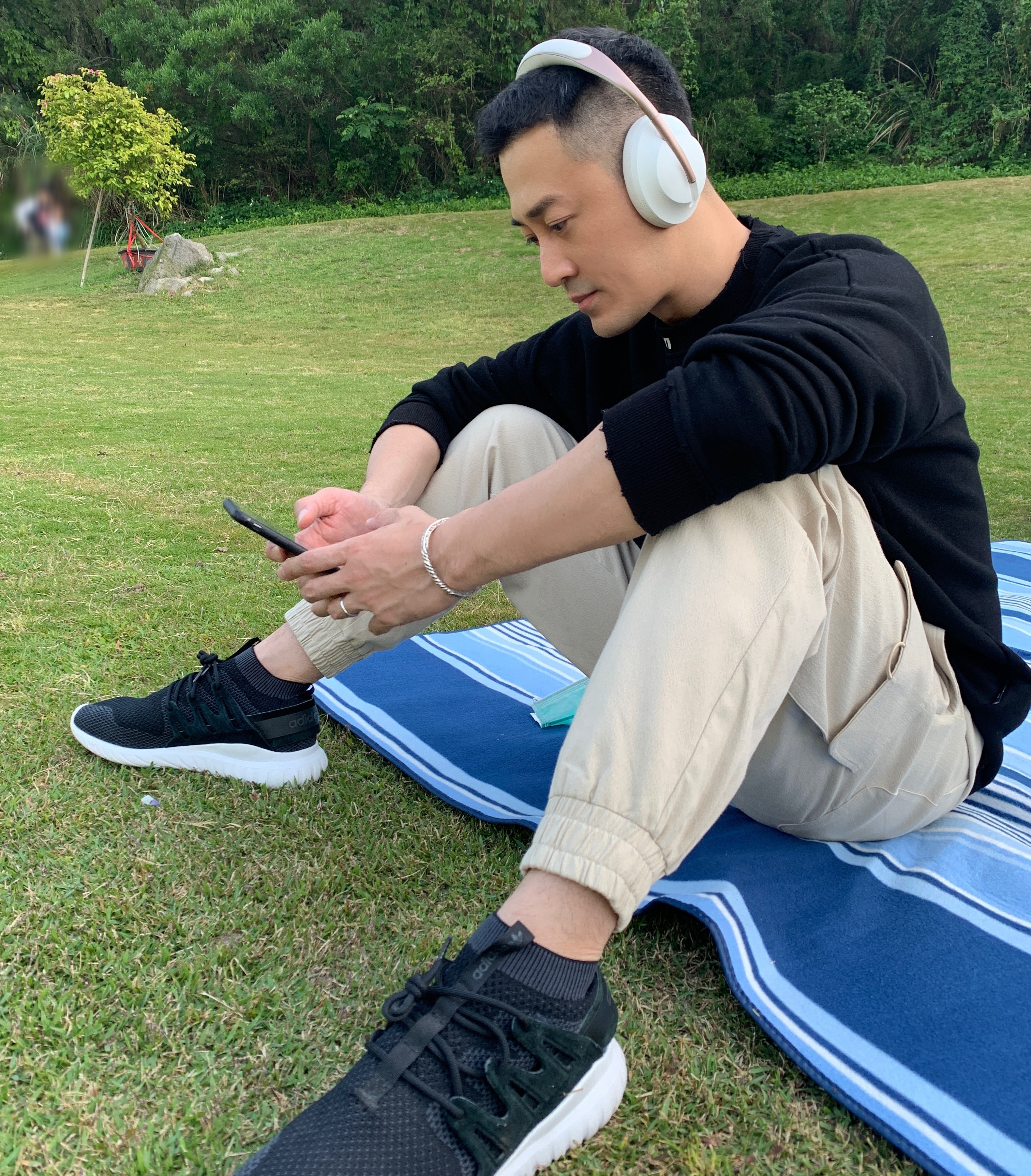 41岁林峰留“寸头”超好看,发型清爽干净利落,帅气不输小鲜肉