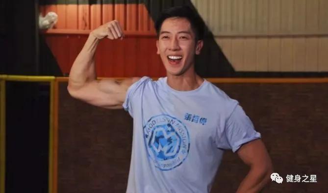 28岁台湾模特,浓眉大眼五官立体,肌肉身材具有视觉冲击