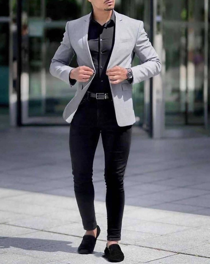 没过30岁的男生,别穿得太成熟!简单干净的T恤搭配,帅气又减龄